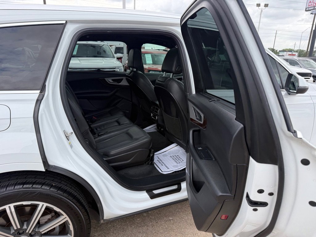 Used 2019 Audi Q7 2.0T Premium Plus w/ Premium Plus Package AWD/4WD image 20