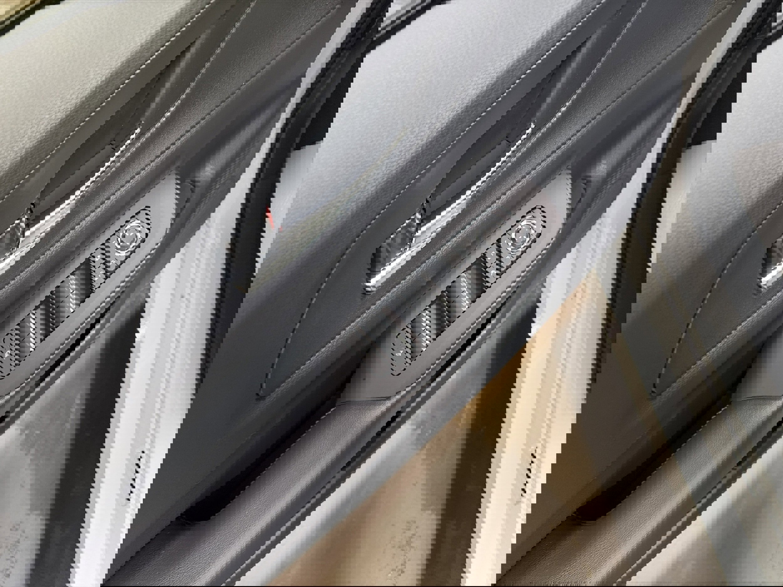 New 2026 Toyota Prius Plug-In Hybrid image 24