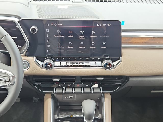 New 2026 GMC Canyon Denali image 15