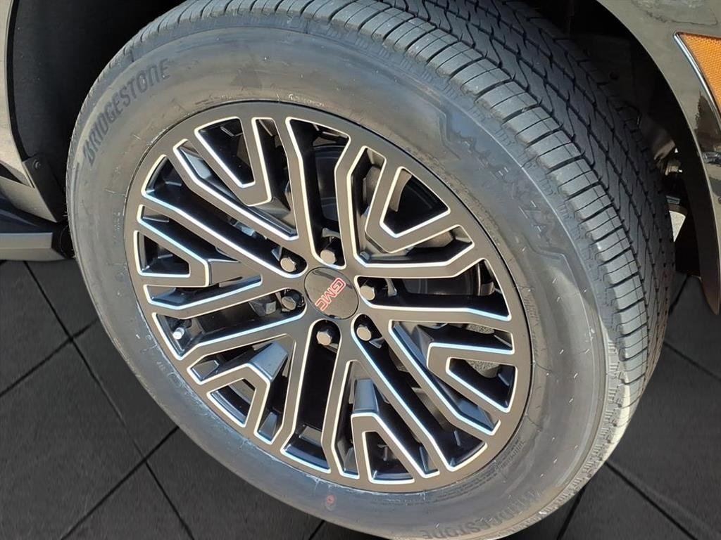 New 2026 GMC Yukon XL Elevation image 7