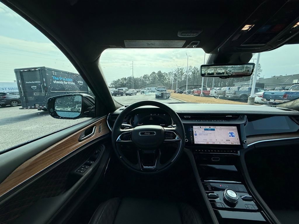 New 2026 Jeep Grand Cherokee L Summit w/ Obsidian Package image 13