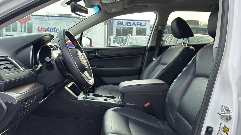 Used 2019 Subaru Outback 3.6R Limited image 12