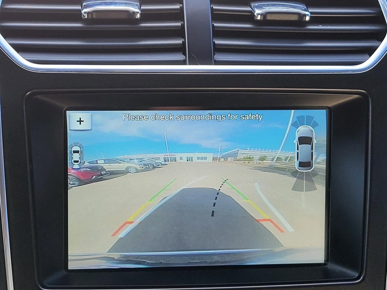 Used 2018 Ford Explorer Limited image 30