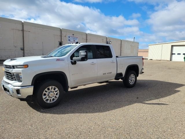 Used 2025 Chevrolet Silverado 3500 LT w/ All Star Edition image 14