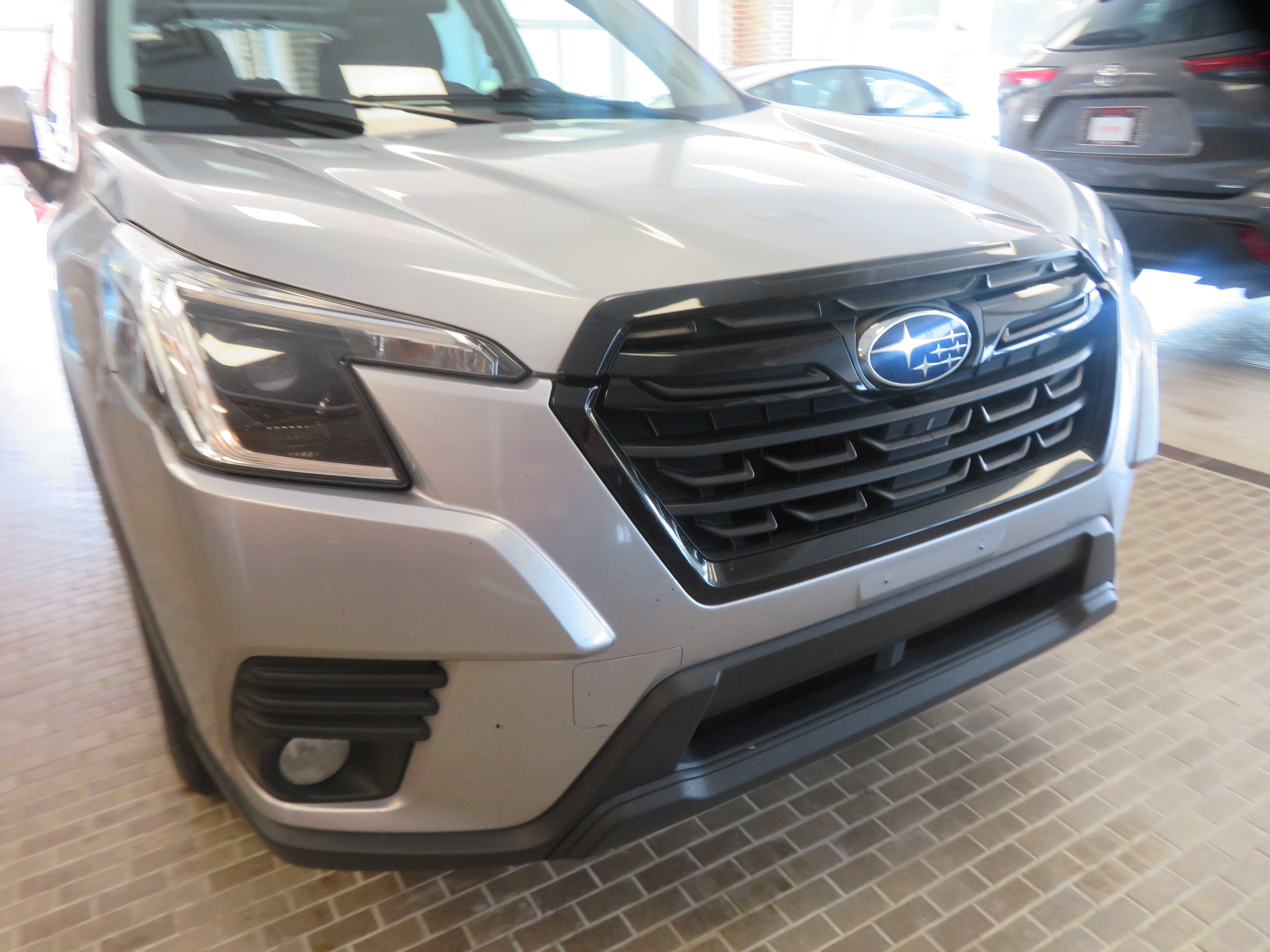 Used 2023 Subaru Forester Premium AWD/4WD image 63
