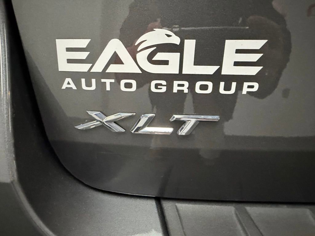 Used 2023 Ford Explorer XLT w/ Equipment Group 202A AWD/4WD image 14