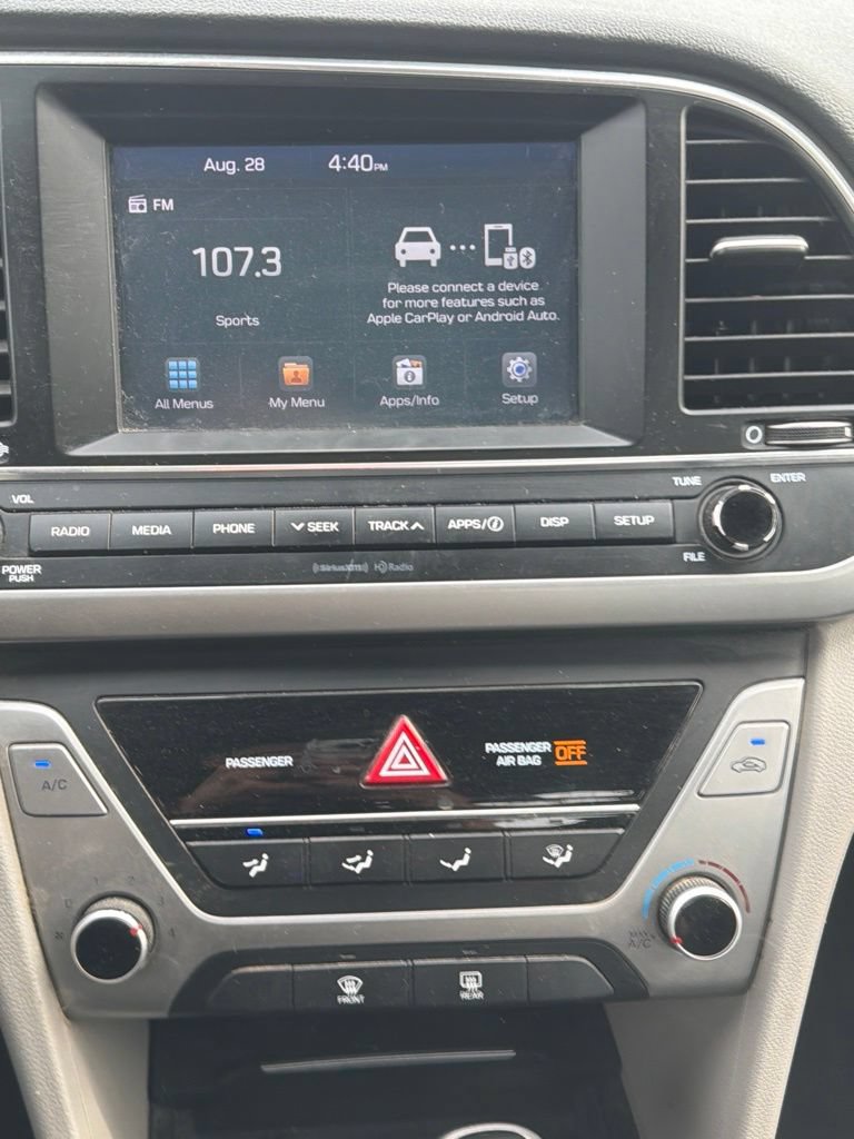 Used 2018 Hyundai Elantra SEL w/ Cargo Package FWD image 8