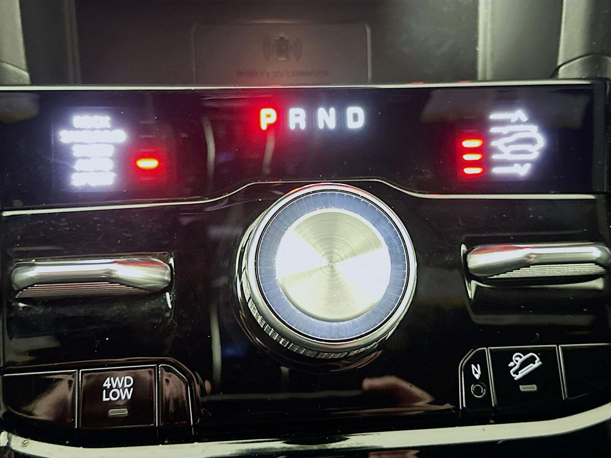 Used 2022 Jeep Grand Cherokee Overland w/ Luxury Tech Group IV image 25