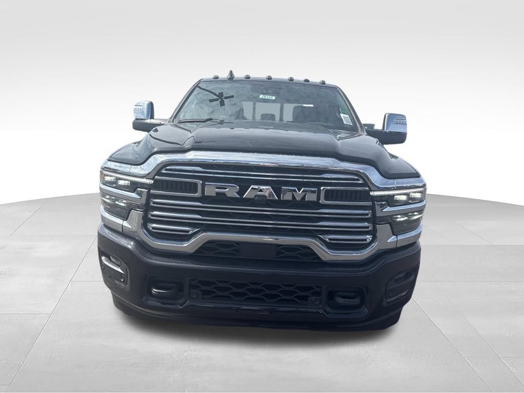 New 2026 RAM 2500 Laramie AWD/4WD image 11