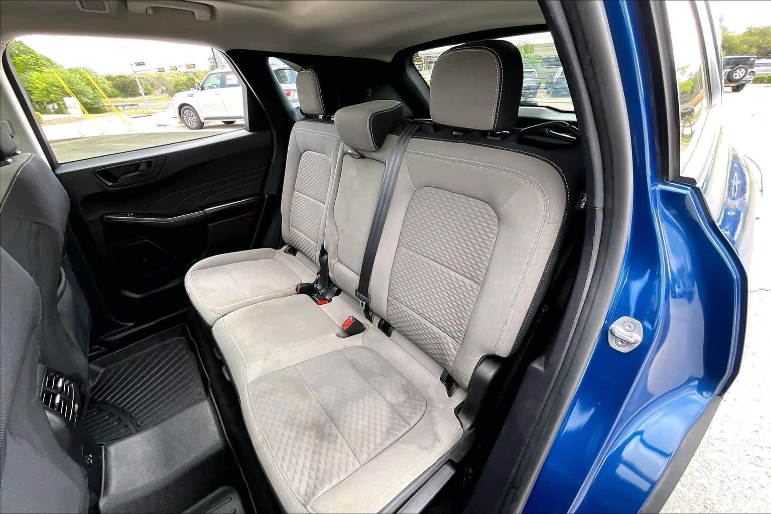 Used 2022 Ford Escape SE w/ SE Sport Appearance Package AWD/4WD image 20