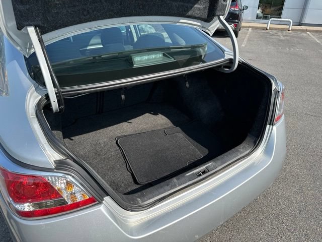 Used 2015 Nissan Altima 2.5 S w/ Power Driver Seat Package FWD image 17