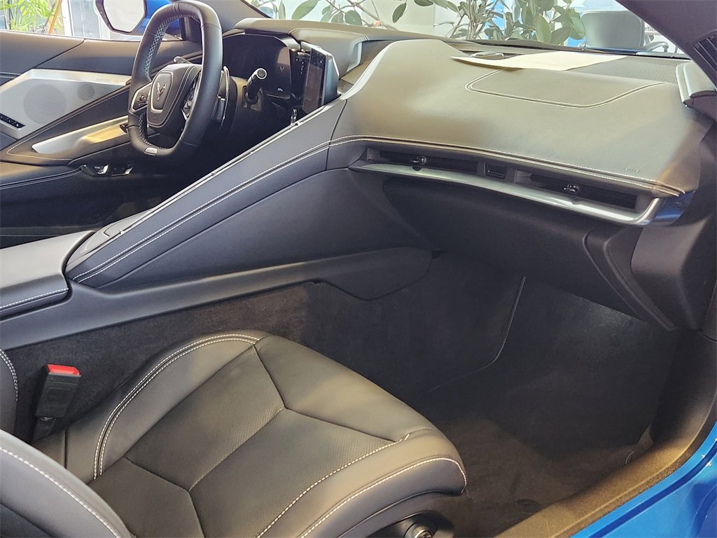 Used 2025 Chevrolet Corvette E-Ray image 15