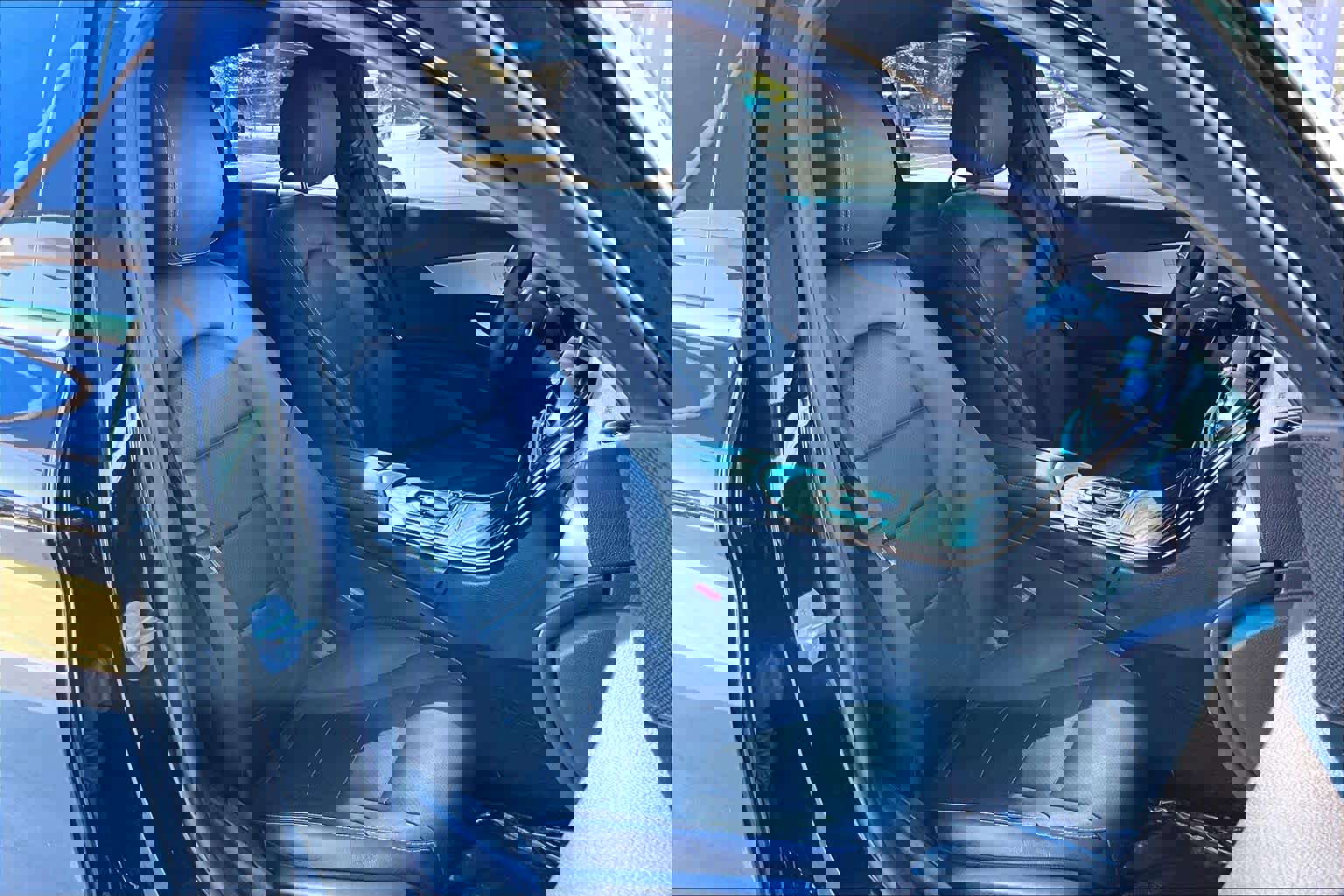 Used 2021 Mercedes-Benz C 300 Sedan w/ Premium Package image 9