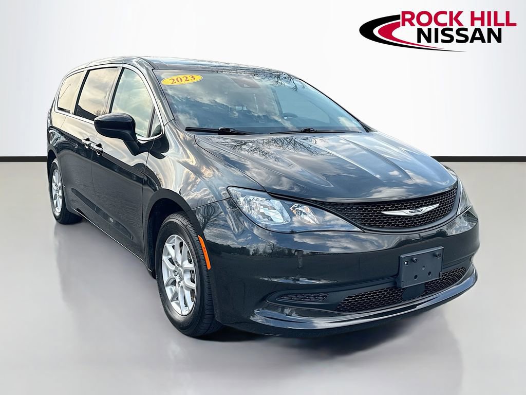 Used 2023 Chrysler Voyager LX