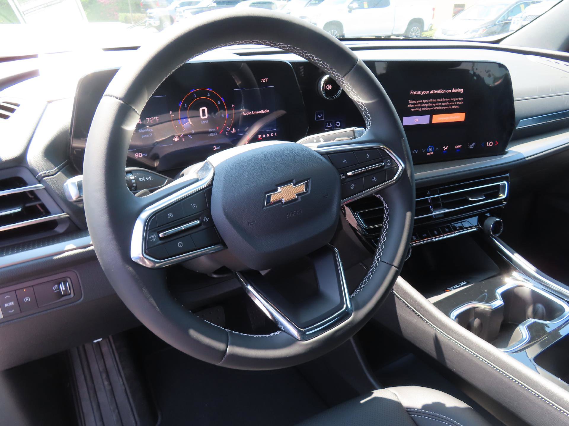 New 2025 Chevrolet Traverse LT w/ LPO, Illumination Package image 17