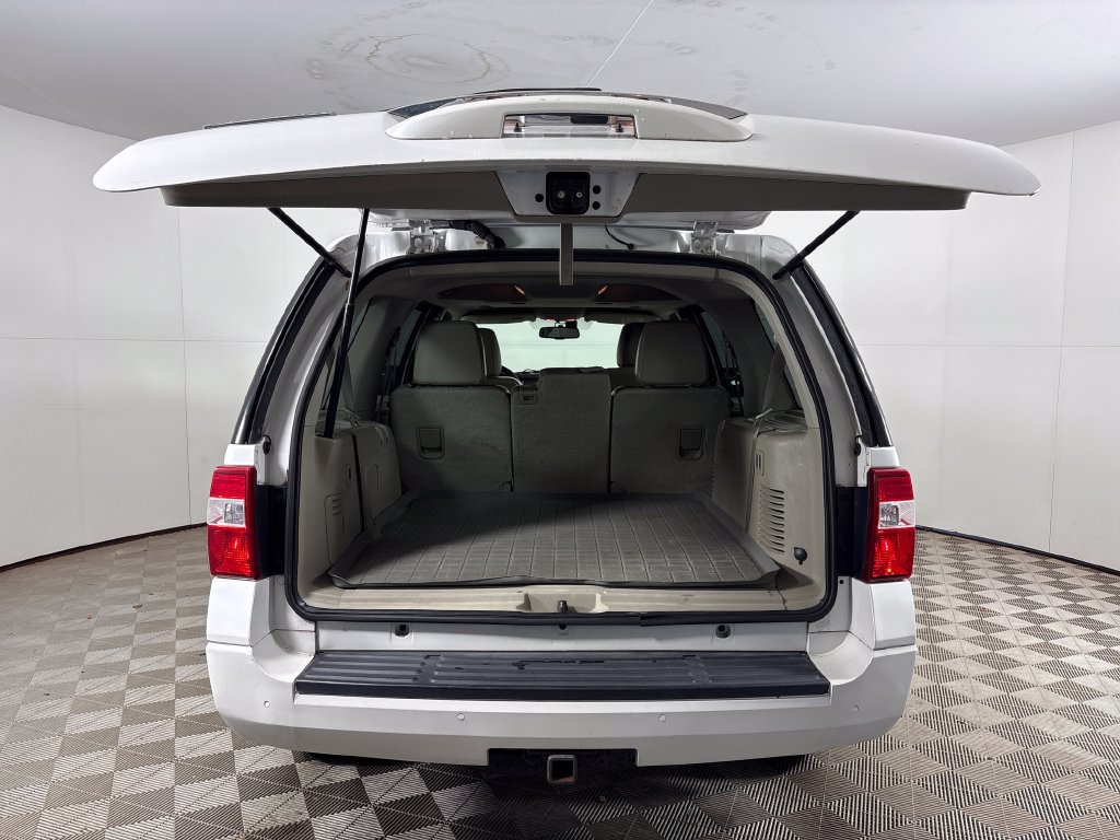 Used 2013 Ford Expedition Limited AWD/4WD image 25