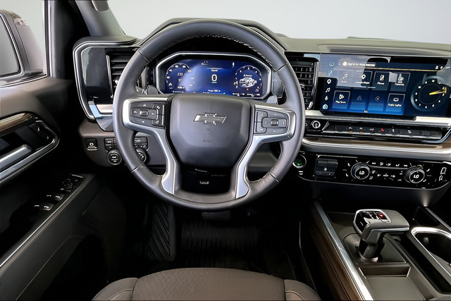 Used 2026 Chevrolet Silverado 1500 LT Trail Boss AWD/4WD image 8