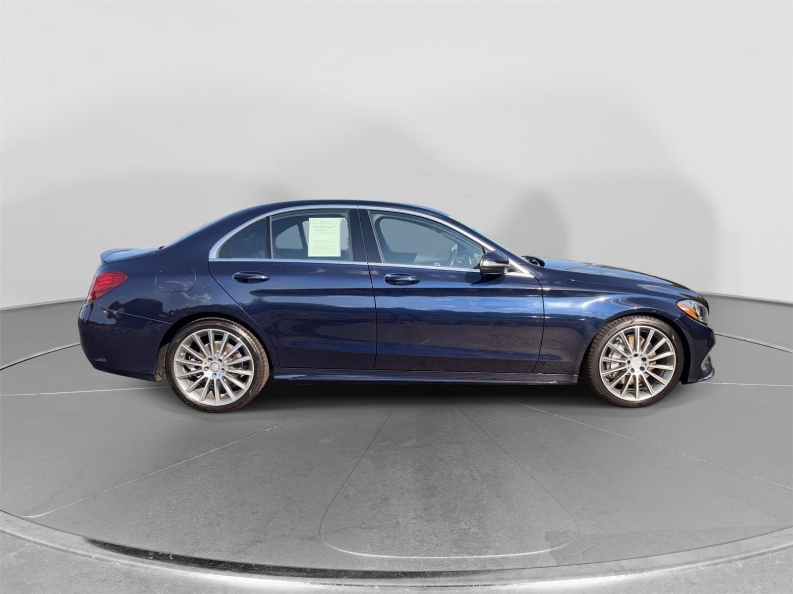 Used 2015 Mercedes-Benz C 300 Sedan image 6