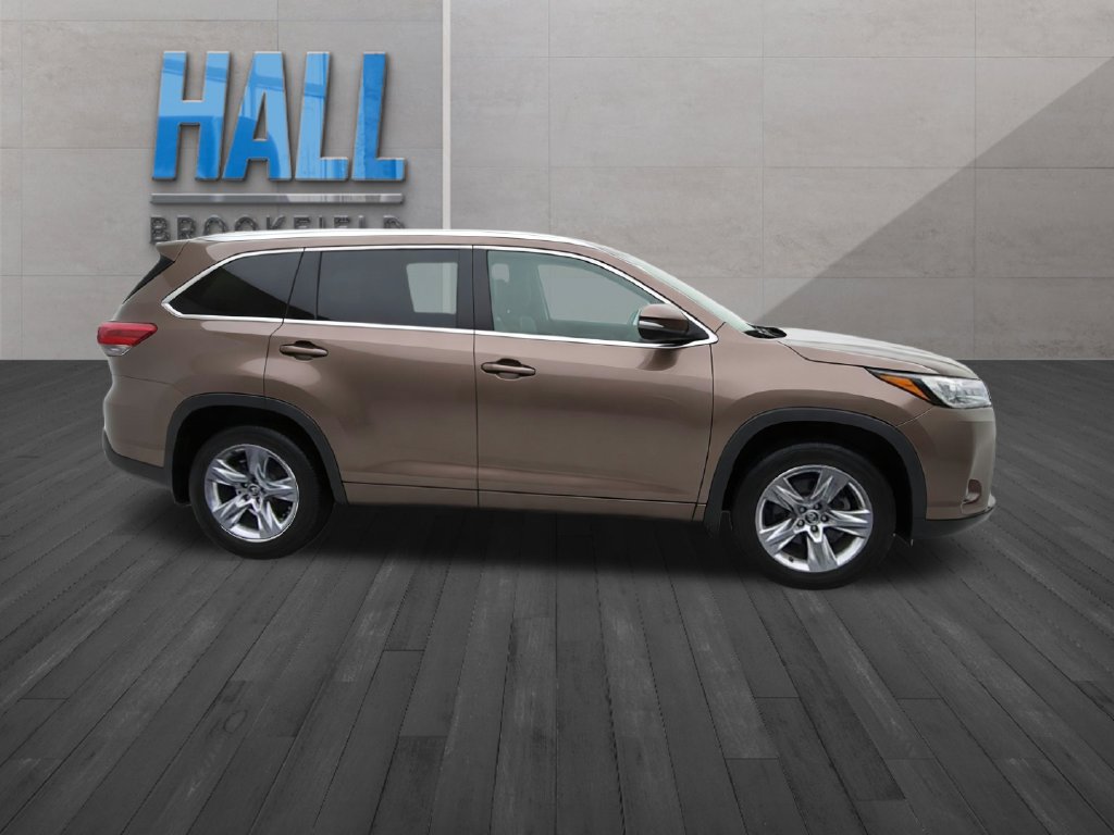 Used 2019 Toyota Highlander Limited AWD/4WD image 7