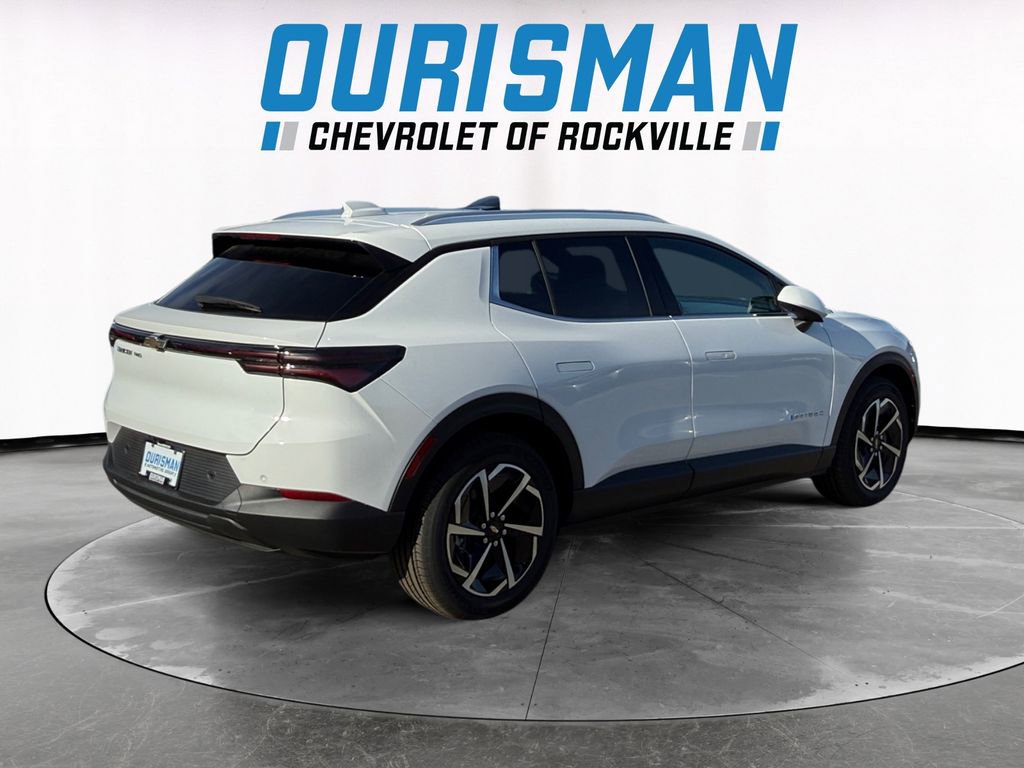 New 2026 Chevrolet Equinox EV LT image 6