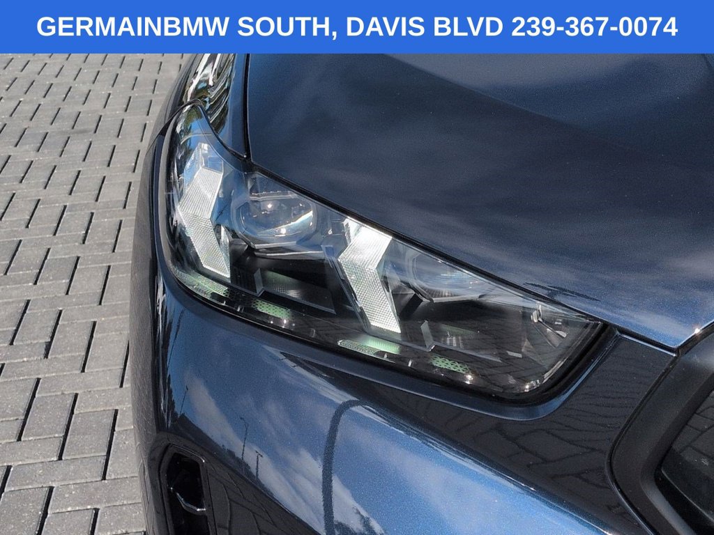 Certified 2026 BMW X6 M60i w/ Climate Comfort Package AWD/4WD image 11