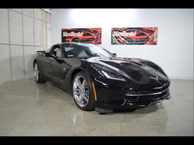 Used 2017 Chevrolet Corvette Stingray Coupe image 2