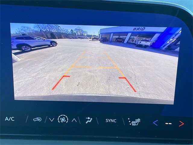 Certified 2025 Chevrolet Traverse LT image 13