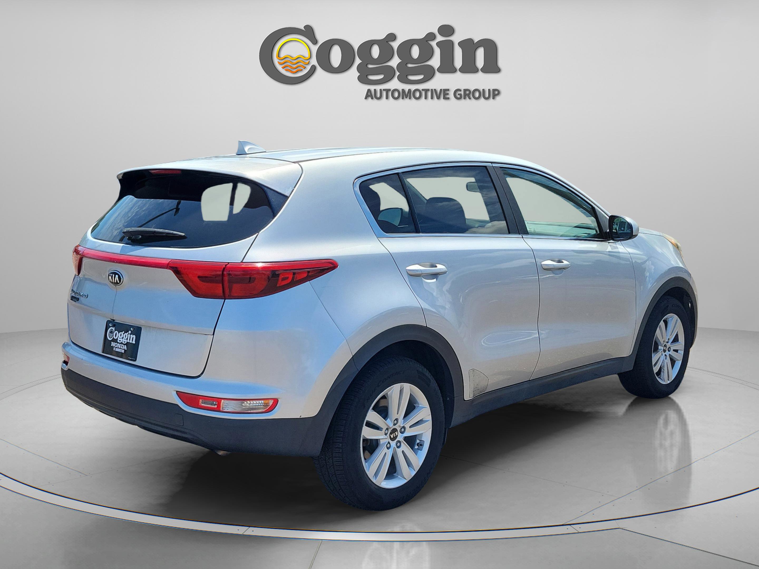 Used 2018 Kia Sportage LX image 5