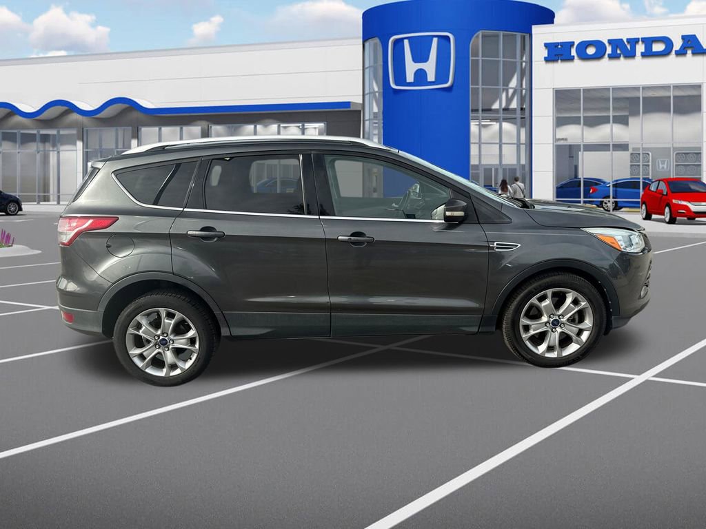 Used 2015 Ford Escape Titanium FWD image 10