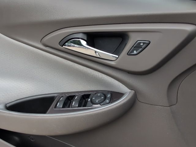 Used 2021 Chevrolet Malibu LS FWD image 13