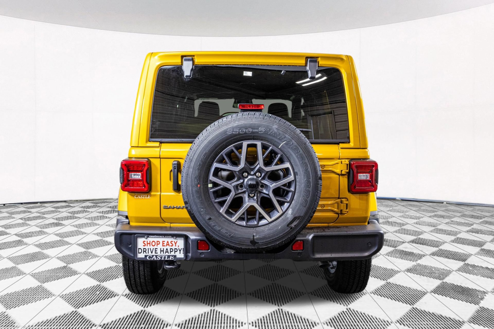 New 2026 Jeep Wrangler Unlimited Sahara AWD/4WD image 15