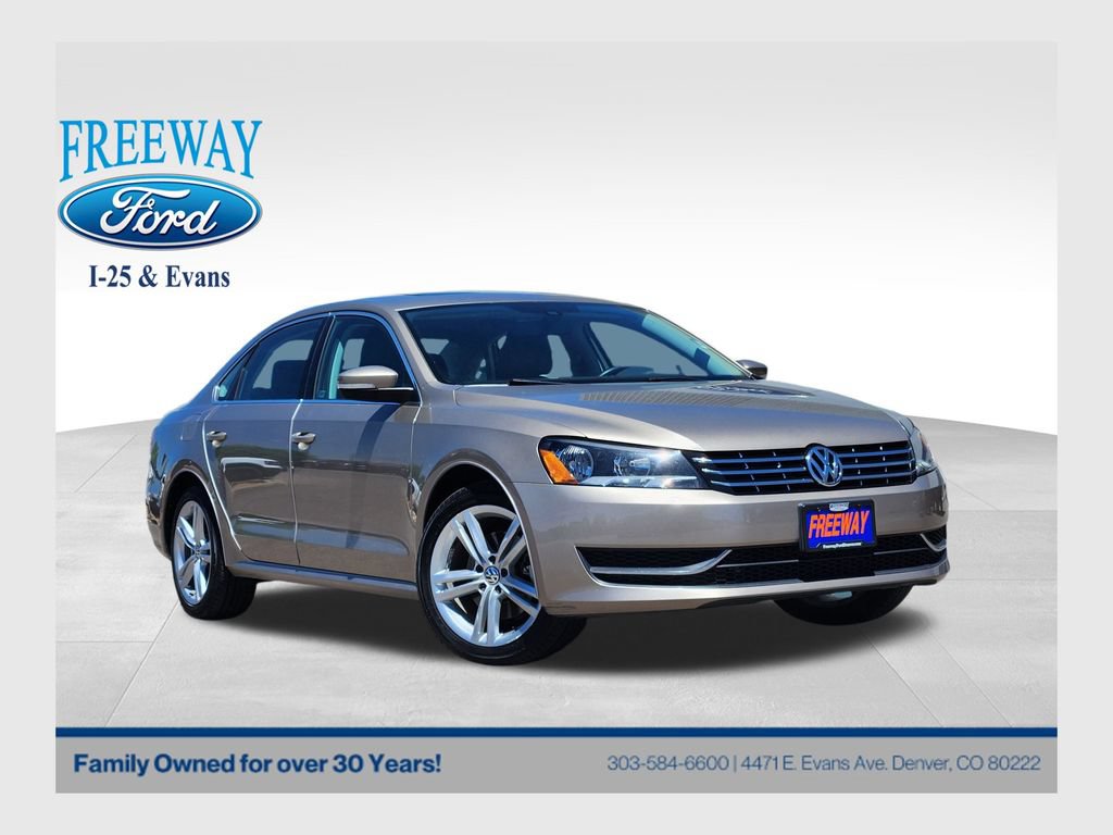 Used 2015 Volkswagen Passat TDI SE FWD image 1