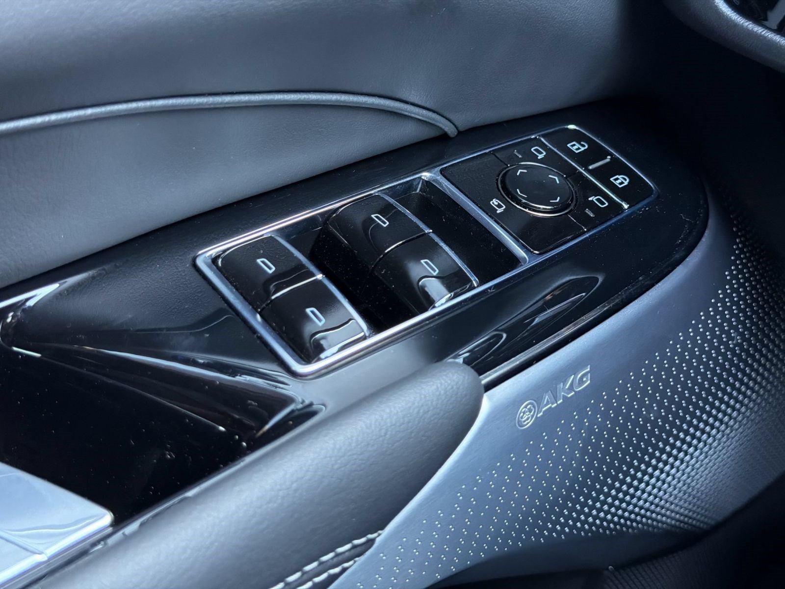 New 2026 Cadillac Lyriq V AWD/4WD image 25