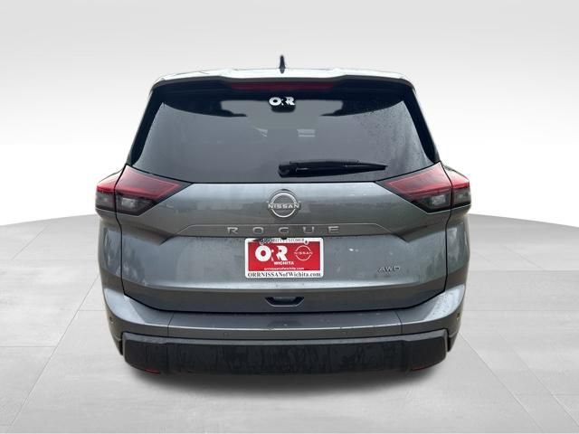 Used 2024 Nissan Rogue S AWD/4WD image 7