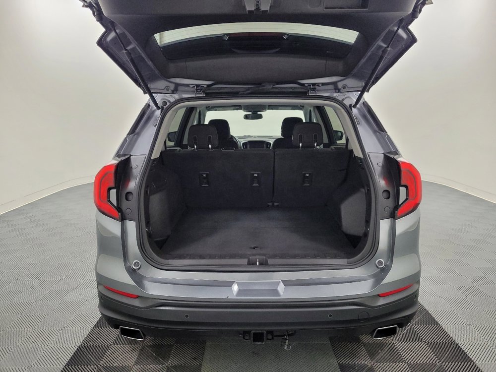 Used 2018 GMC Terrain SLE w/ Driver Convenience Package AWD/4WD image 29