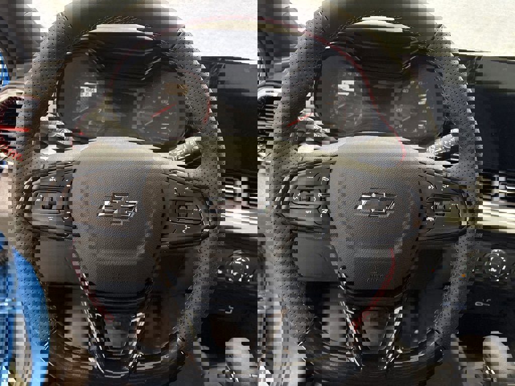 New 2026 Chevrolet Trax RS w/ Driver Confidence Package image 23