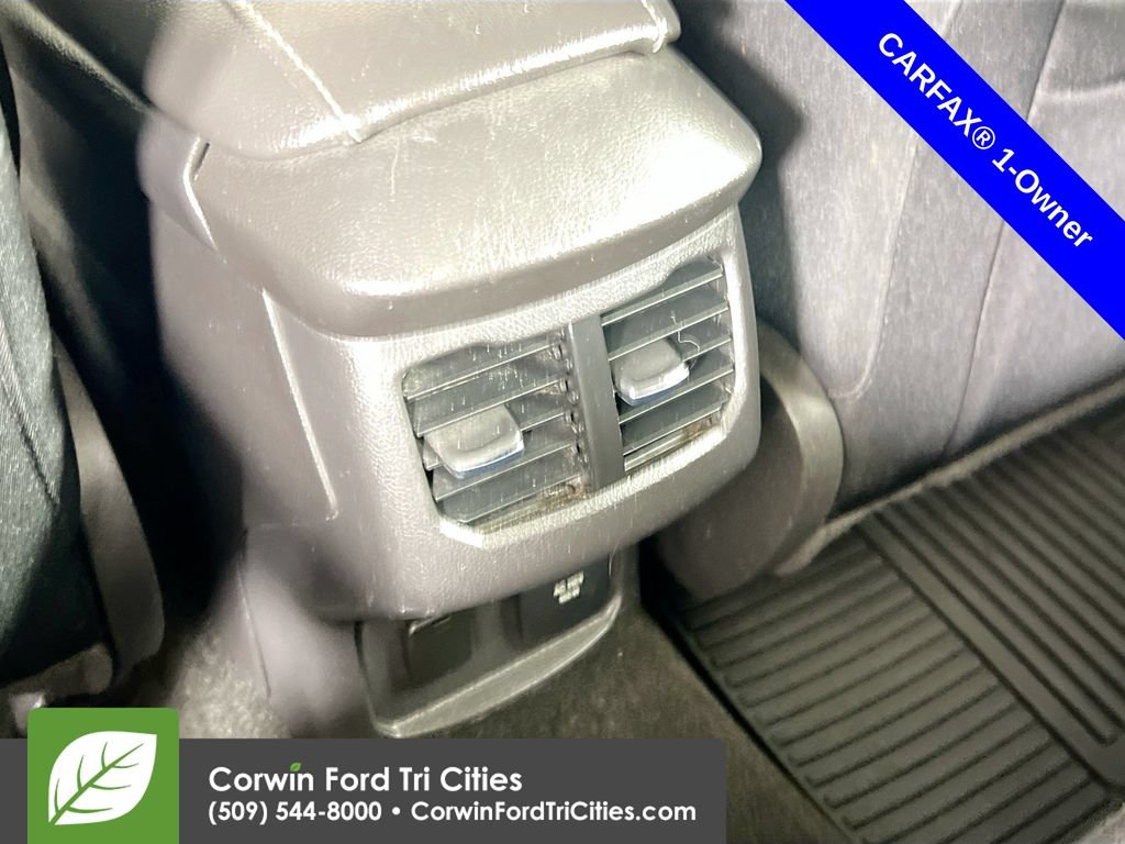 Used 2013 Ford Fusion SE FWD image 28