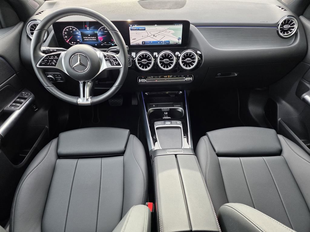 Certified 2025 Mercedes-Benz GLA 250 4MATIC image 2