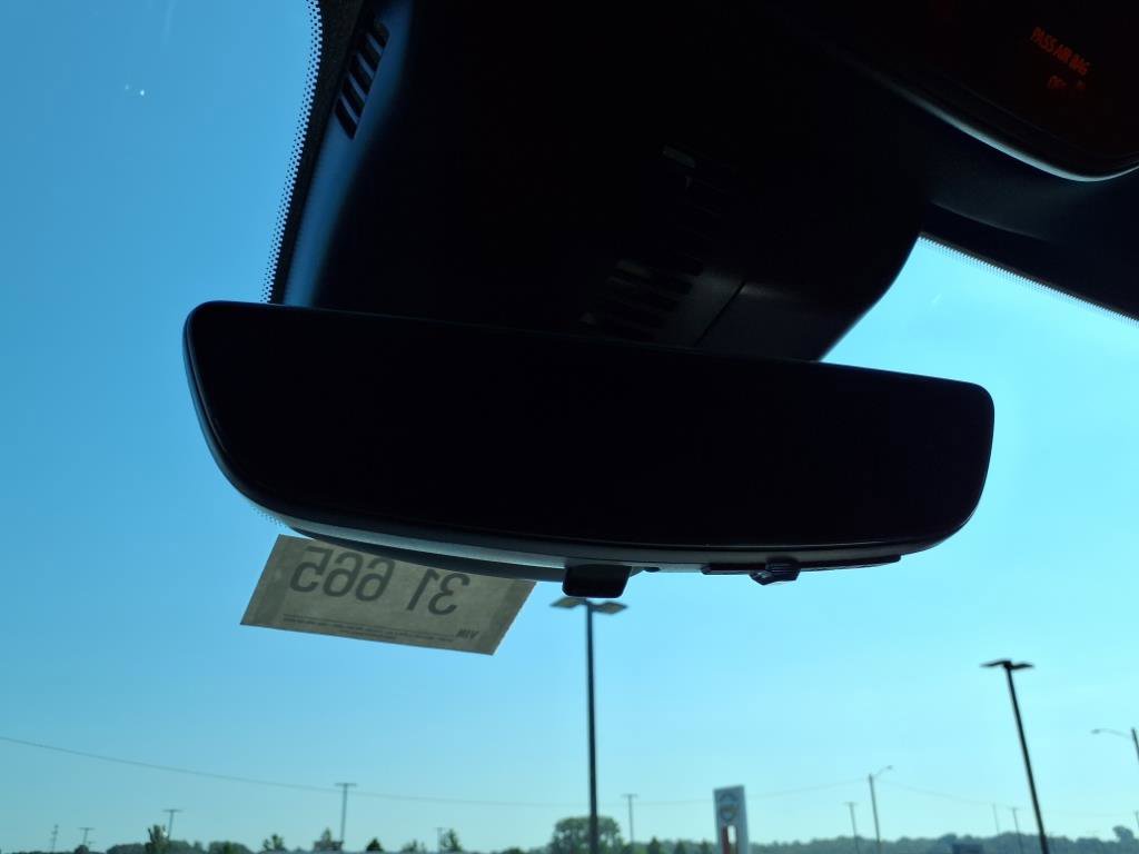 New 2026 Chevrolet Traverse LT w/ Driver Confidence Package image 14