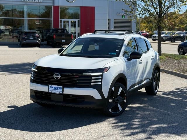 New 2026 Nissan Kicks SR w/ SR Premium Package AWD/4WD image 9