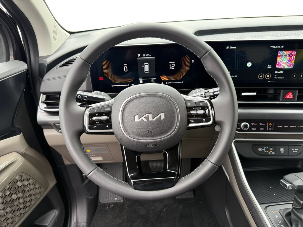 New 2026 Kia Carnival FWD image 12