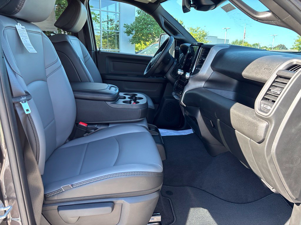 New 2027 RAM 3500 Tradesman AWD/4WD image 29