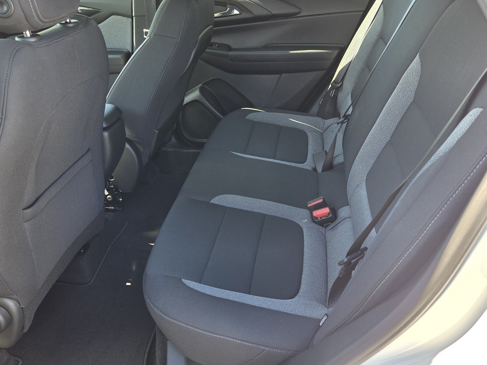 Used 2026 Chevrolet TrailBlazer LS FWD image 4