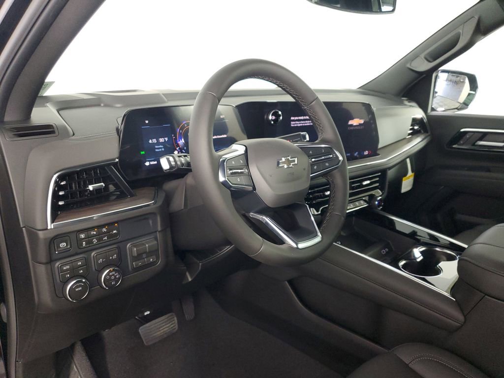 New 2026 Chevrolet Suburban Z71 w/ Comfort Package image 11