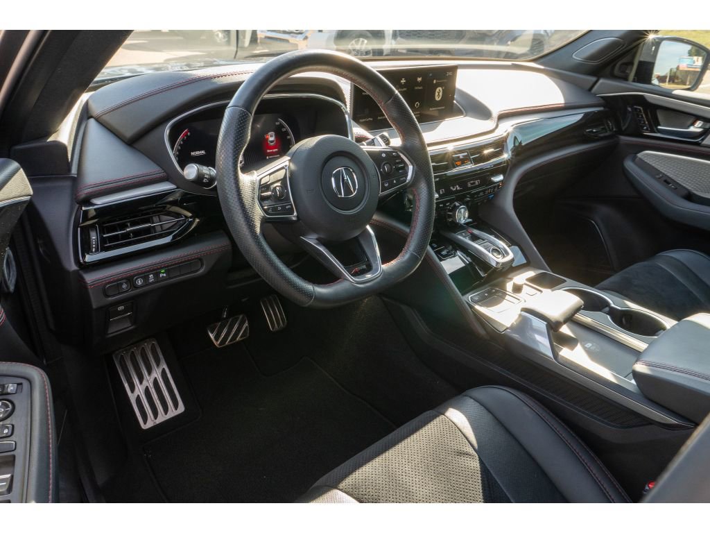Used 2023 Acura MDX A-Spec image 9