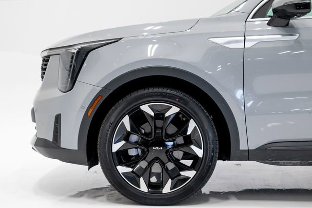 Used 2025 Kia Sorento SX FWD image 30