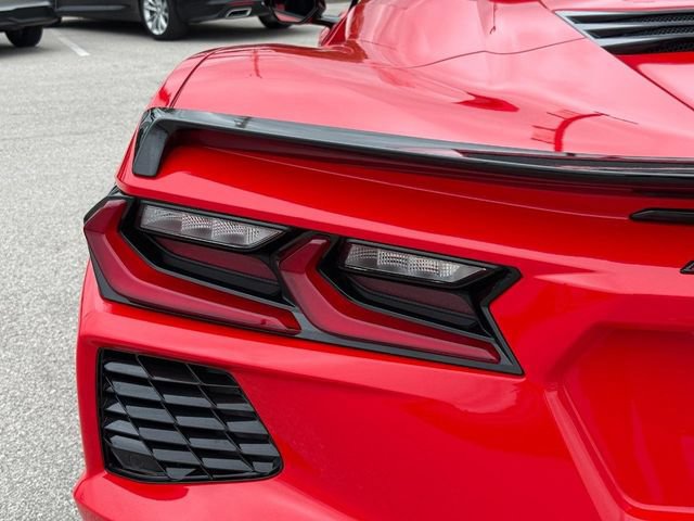 Used 2022 Chevrolet Corvette Stingray Preferred Conv w/ Z51 Performance Package RWD image 7