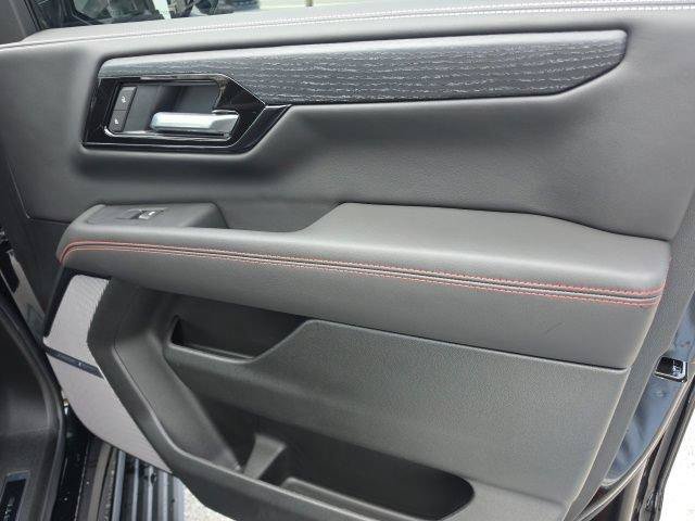 New 2026 GMC Yukon XL AT4 Ultimate AWD/4WD image 27