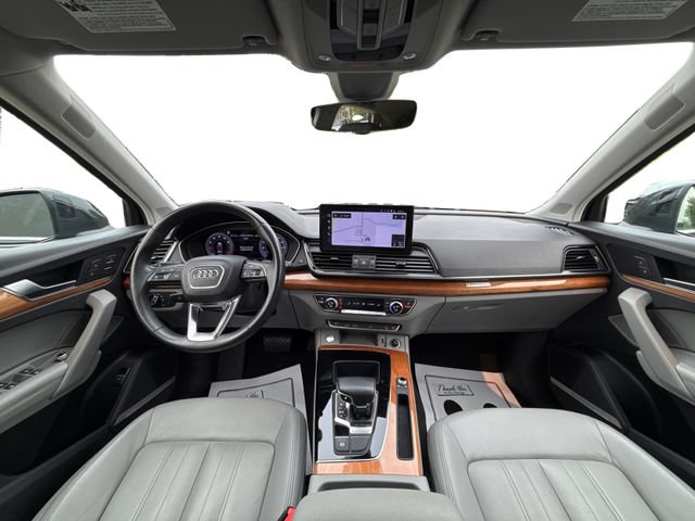 Used 2021 Audi Q5 2.0T Premium Plus w/ Premium Plus Package AWD/4WD image 30