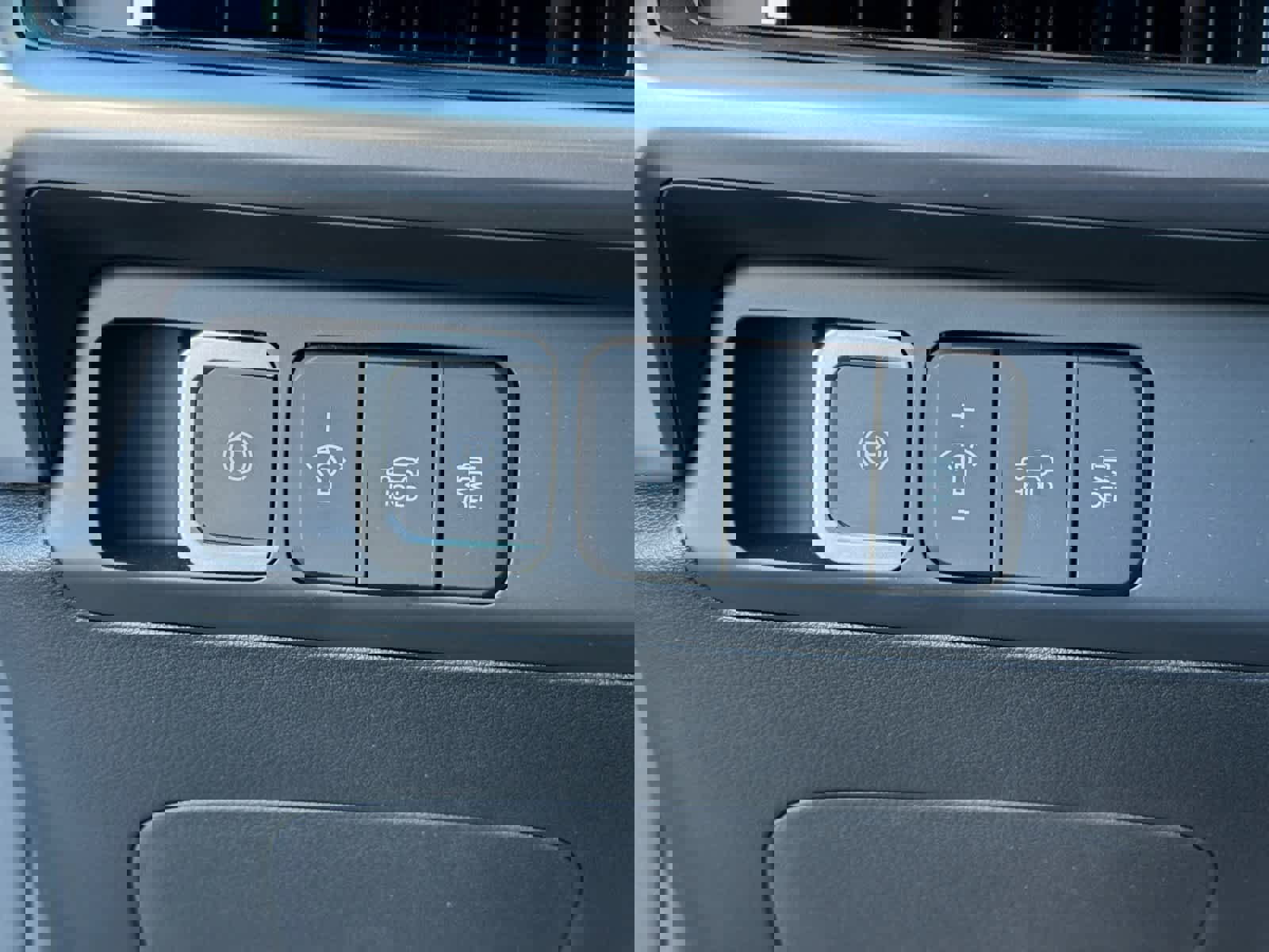 Used 2025 Hyundai Santa Fe SEL image 19